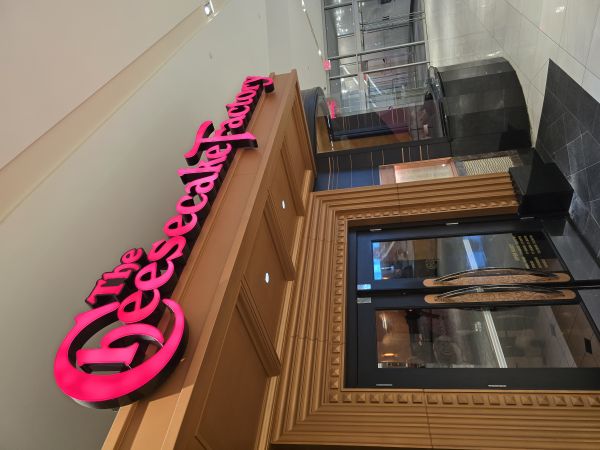 Channel letter signs - Image 20