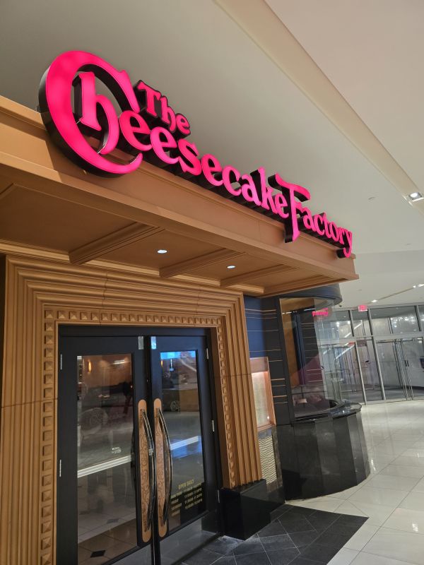 Channel letter signs